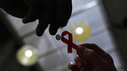 Cuba becomes first nation to eliminate mother-to-child HIV