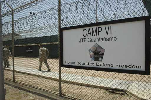 Глава Пентагона считает закрытие Гуантанамо “конструктивным шагом”