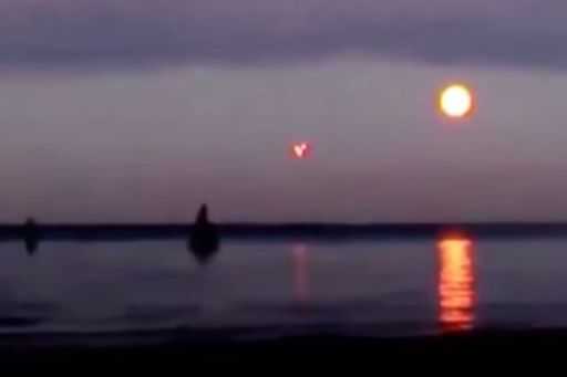 Tajemniczy gromad UFO sfilmowany nad Morzem Bałtyckim o zachodzie słońca: przybysze z kosmosu czy najnowszy plan Putina na dominację nad światem?