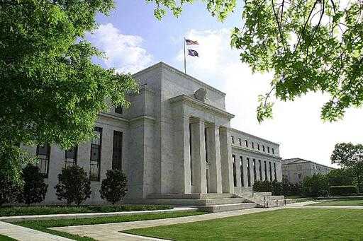Федеральный резерв США впервые за 9 лет повысил процентную ставку