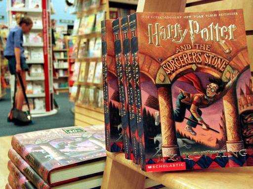 Fani Harry'ego Pottera zostawiają notatki opisujące wpływ, jaki książki miały na nich dla przyszłych czytelników reader