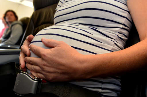 Dziecko urodzone podczas lotu kwalifikujące się do obywatelstwa USA