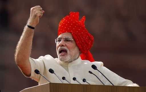 Индийский премьер обозвал оппозицию “шайтанами”, “тантриками” и “тремя идиотами”