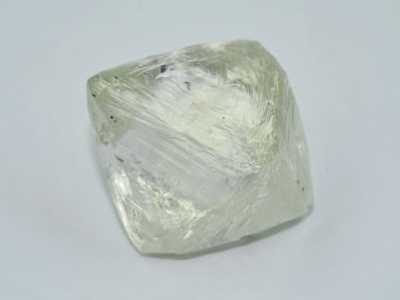 В Якутии нашли гигантский алмаз