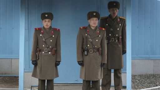 КНДР запускает новые реактивные снаряды в ответ на санкции ООН