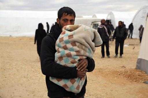 Турция будет принимать беженцев, несмотря на невозможность их размещения в стране