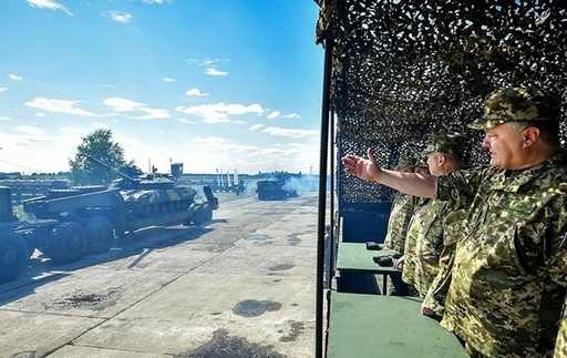 Украина опустилась в мировом рейтинге армий