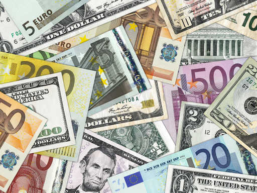 Девальвация валюты позволила Египту привлечь 500 миллионов иностранного капитала
