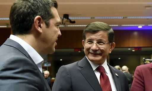 Премьер-министр Греции подкалывает своего турецкого коллегу с помощью Twitter
