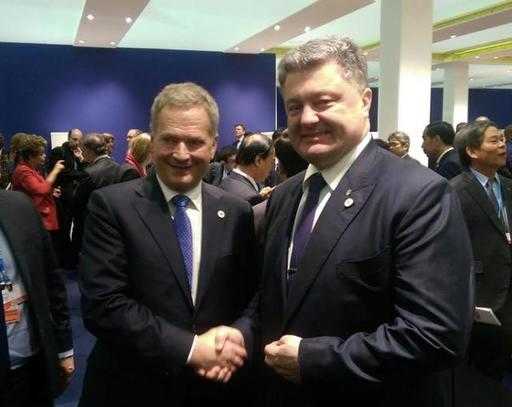 Президент України Порошенко зустрівся з президентом Фінляндії Нііністе на полях саміту ООН в Парижі: узгодили позиції щодо санкцій проти РФ