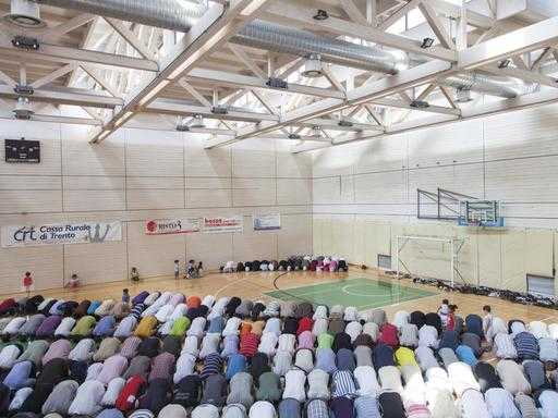 Італія закриє підпільні мечеті в рамках боротьби з тероризмом