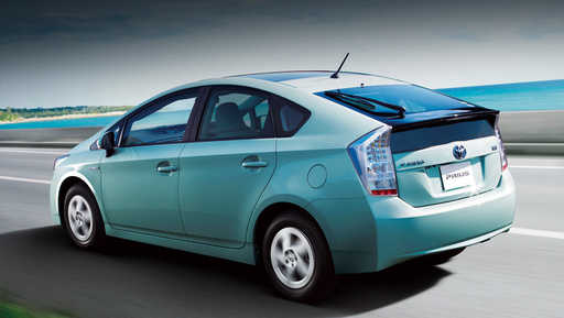 Новый образ Toyota Prius: “стильный”, “спортивный”, “озорной”