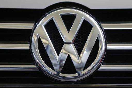 В Volkswagen (VW) признались, что фальсифицировали результаты тестов на загрязнение окружающей среды в США; возможно уголовное расследование