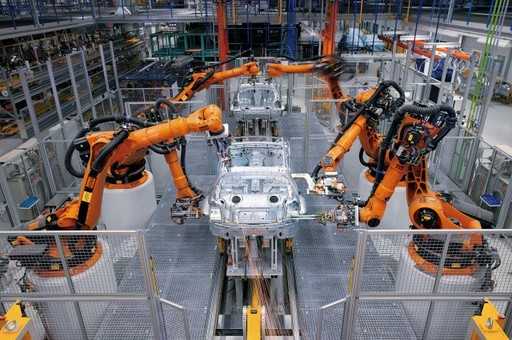 На китайских заводах происходит революция роботов