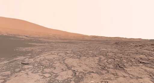 В марсианском каньоне найдены следы воды