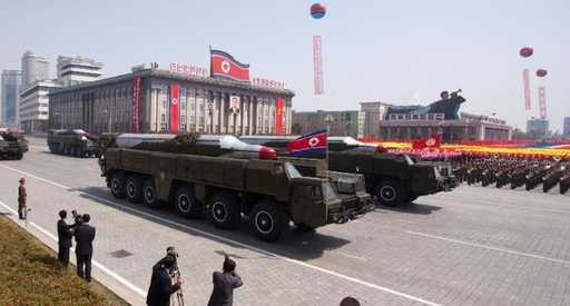 КНДР разрабатывает ядерное оружие для защиты от США