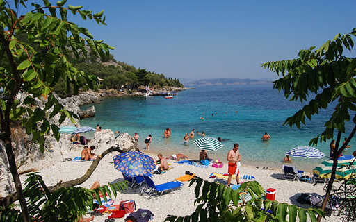 Стоимость отдыха в Греции снизилась на 70 процентов