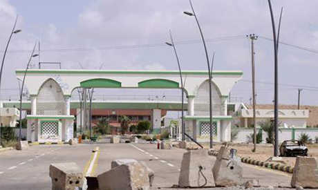 È che prende il controllo dell'aeroporto in Sirte della Libia