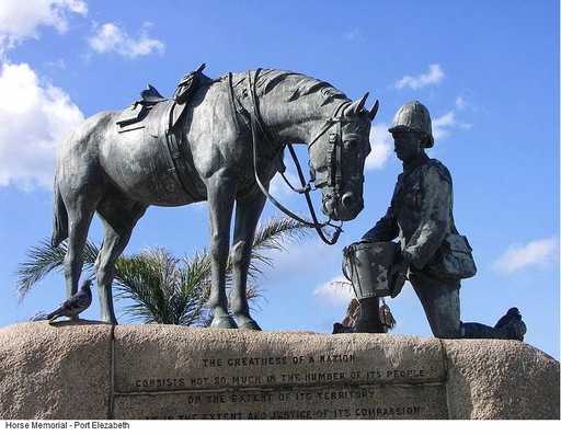 Південно-Африканська Республіка: Борці за економічну свободу пошкодили Меморіал коню