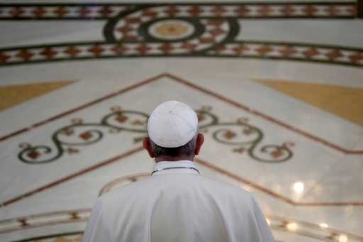 In Grecia, il Papa cerca legami più profondi con le Chiese d'Oriente