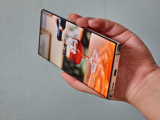 Confermate le specifiche del Samsung Galaxy S22 Ultra: smartphone testato per la prima volta prima dell'annuncio di Geekbench