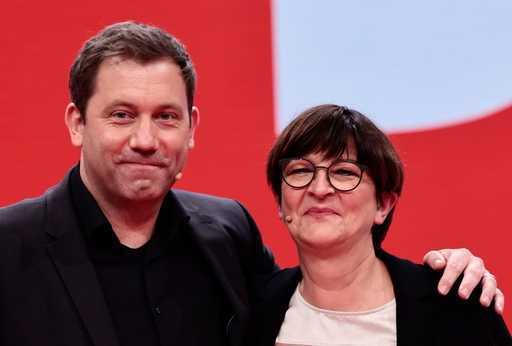 Немецкие социал-демократы избирают тройку лидеров партии