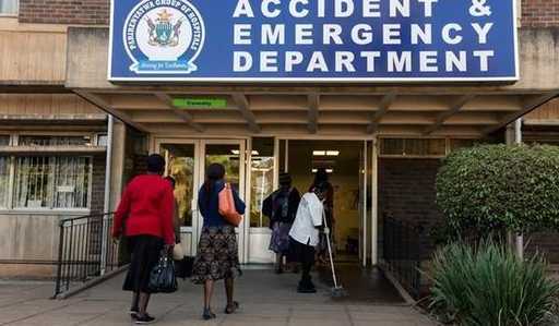 436 сотрудников заражены Covid, крупнейшей больницей в Зимбабве парализованы