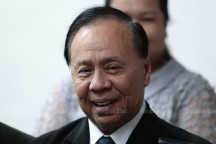 Экс-губернатор Бангкока Бхиджит присоединился к Чадчарту в губернаторской гонке