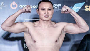 Le boxeur kazakh a montré son visage après une défaite sensationnelle dans le pro