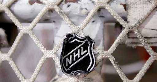 Трансграничные игры НХЛ перенесены на каникулы
