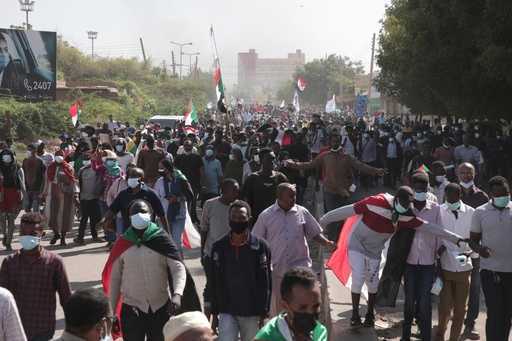 Суданская группировка заявила, что в ходе акций протеста против переворота погиб один человек