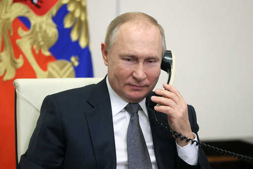 Путин и Макрон обсъдиха споразуменията за сигурност и Украйна