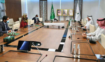 El jefe de la agencia de ayuda saudí, Al-Rabeeah, se reúne con el ministro de asuntos sociales de Djibouti