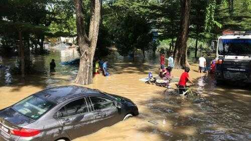 ОАЕ изразяват солидарност с Малайзия, изпращат съболезнования на пострадалите от наводненията