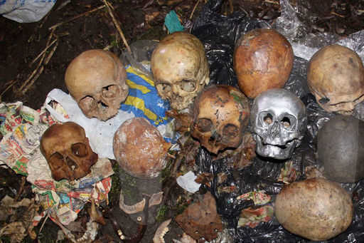 Des pêcheurs ont trouvé des sacs de sport remplis de crânes près de Kaliningrad