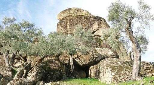 Cueva, pinturas rupestres encontradas en Aydin