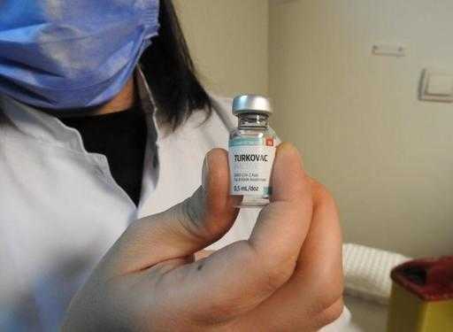 Вакцина местного производства в Турции получила экстренное разрешение