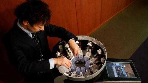 Японскі прафесар стварае экран тэлевізара, які імітуе смак ежы