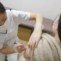 Япония предложит бесплатные вакцины против рака шейки матки женщинам, пропустившим уколы