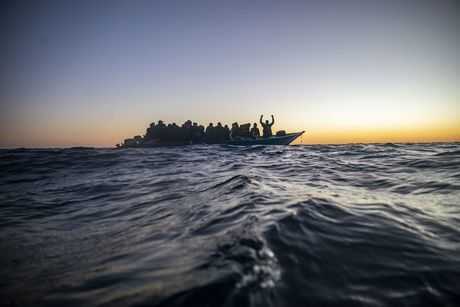 Ближний Восток - более 160 мигрантов утонули в результате кораблекрушений у берегов Ливии