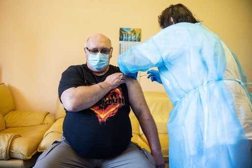 In Slovakia, pensioners will be paid 200-300 euros for a full vaccination