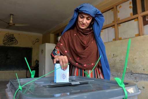 „Nie ma potrzeby”: talibowie rozwiązują afgańską komisję wyborczą