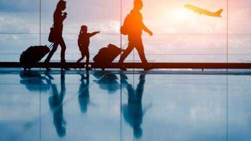 Covid-19: отмена рейсов портит планы на отпуск