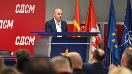 Новий кандидат у прем'єр-міністри від RSM запрошує Кирила Петкова до Скоп'є після вступу на посаду