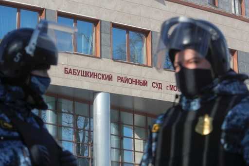 Российский суд закрыл дочернее предприятие правозащитной группы Мемориал