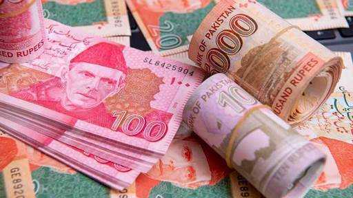 Рупия выросла на 74 пайсы и достигла 177,51 доллара по отношению к доллару
