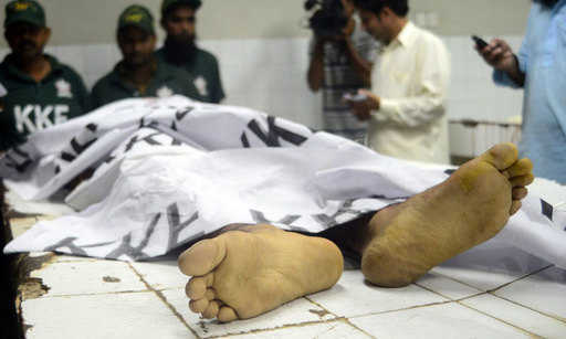 Пакистан - двое рабочих были убиты при сопротивлении ограблению в Карачи.
