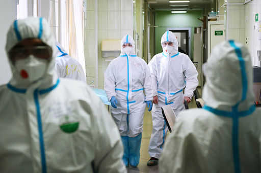 18 233 przypadków koronawirusa wykrywanych w Rosji dziennie