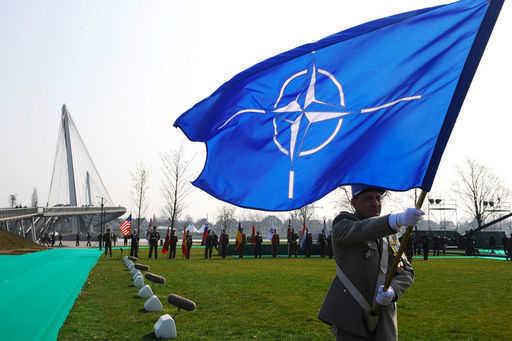 Niemcy wyjaśniły, kto decyduje o członkostwie Ukrainy w NATO