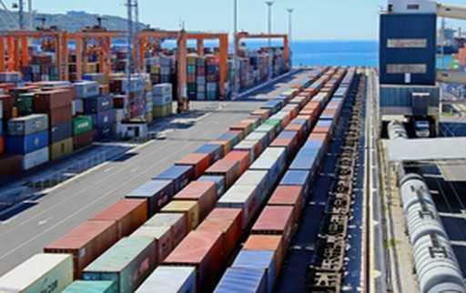 Sloweniens Hafen Koper bricht 2021 Containerumschlagsrekord